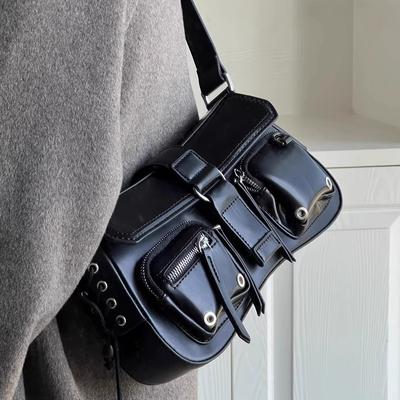 Trendy Cool Girl Underarm Baguette Bag Women 2025 New Niche Design Motorcycle Bag Shoulder Bag Crossbody Bag
