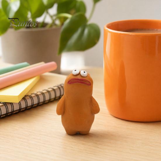 Exaggerated Expression Figurine Cute Ugly Mud Figure Desktop Decoration, Funny Resin Cartoon Hand-painted Statue, Hand-Painted Tabletop Sculpture for