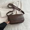 Chic Medium Sized Dumpling Bag Versatile Pu Shoulder Bag For Fashion Forward Women