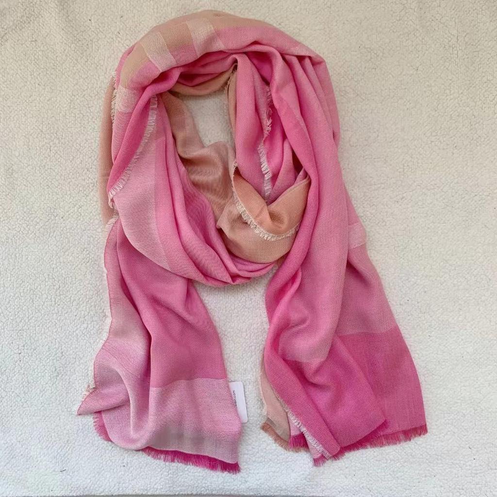 Elegant Floral Jacquard Woven Scarf Shawl for Europe and America