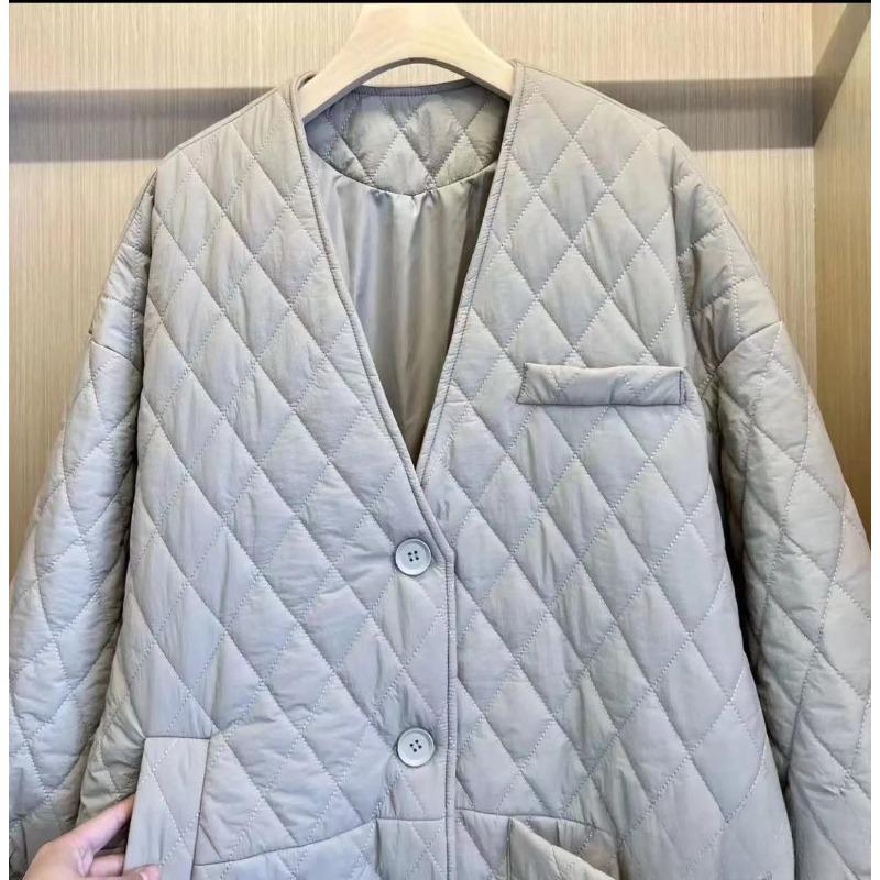 Winter Locker Sitzender Langer Gepolsterter Mantel Damen Europäische Übergröße Diamantgesteppt Unregelmäßige Tasche Koreanischer Stil