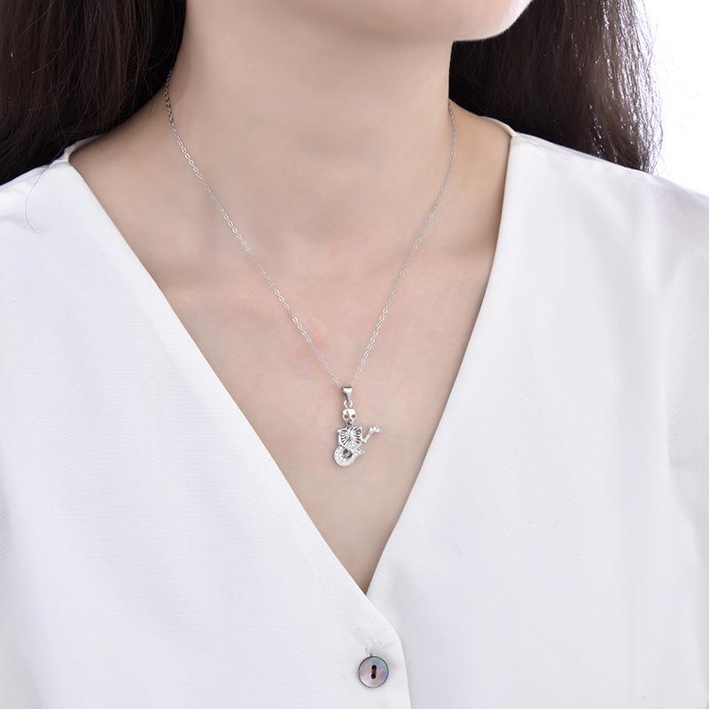 925 Sterling Silver Vintage Skull Guitarist Pendant Necklace - Unisex European American Hip Hop Punk Style Clavicle Chain