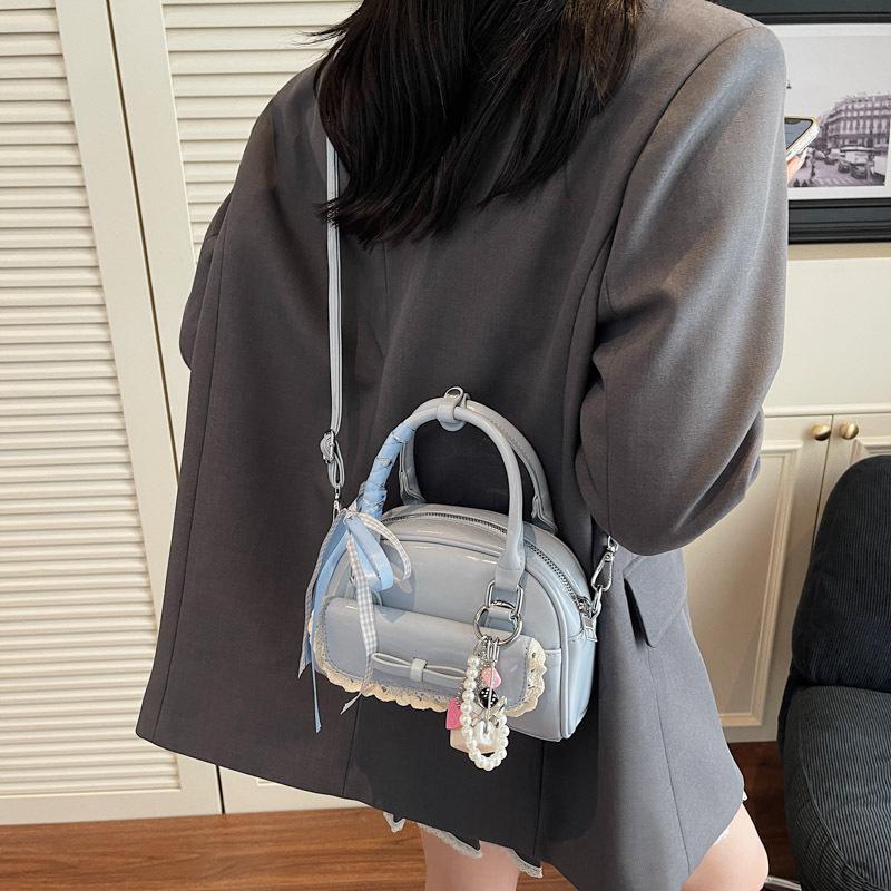 High-end Niche Bag Women's New Summer Fashion Messenger Bag Portable Pillow Bag