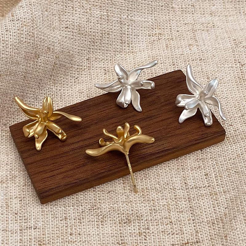 PONYKISS Sterling Silver Matte Flower Vintage Stud Earrings for Women Fine Minimalist Plant Accessories