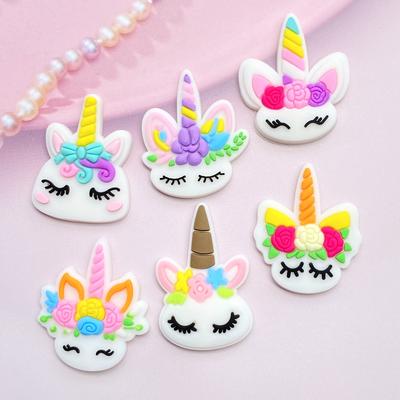 12 szt. Urocze Mini głowy jednorożca Elastyczny klej PVC Płaski tył DIY Ozdoba do scrapbookingu Dekoracja rzemieślnicza na telefon E98