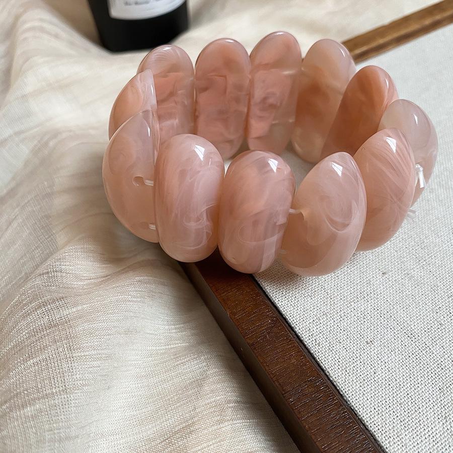 

Акриловый овальный браслет-омбре - Осенняя коллекция 2025: Элегантные, Милые и Нишевые Высококлассные Ювелирные Изделия для Женщин