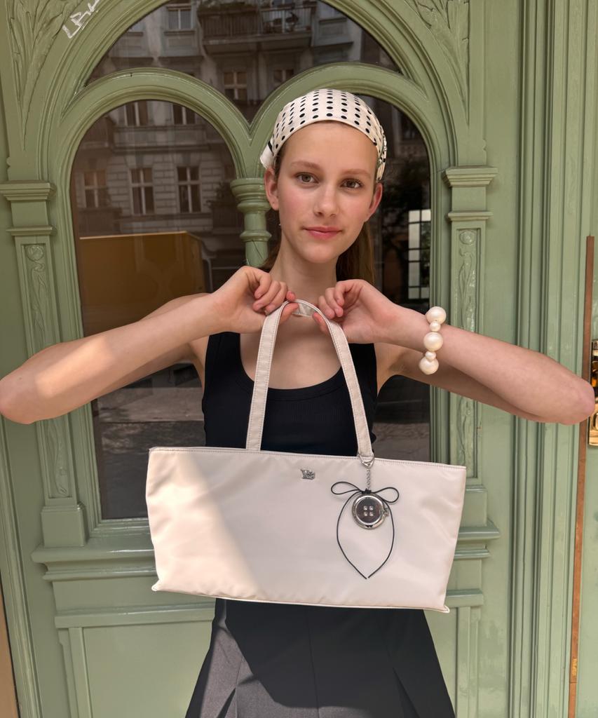 Isaiah Paper Boat Bag (Ivory)