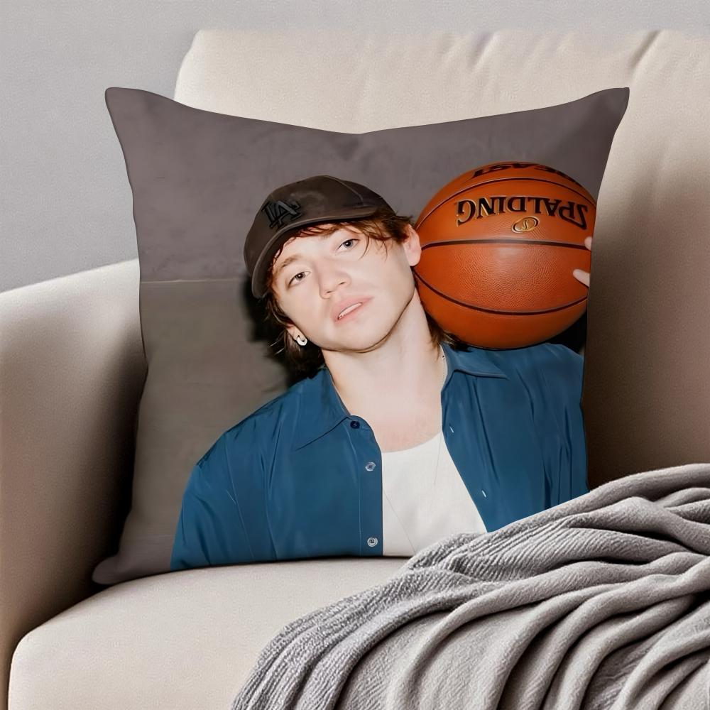 Latin Handsome Singer PPaulo Londra Cushion Cover Pillowcase Antidustmite Invisible Zipper Short Plush Sofa Cushion