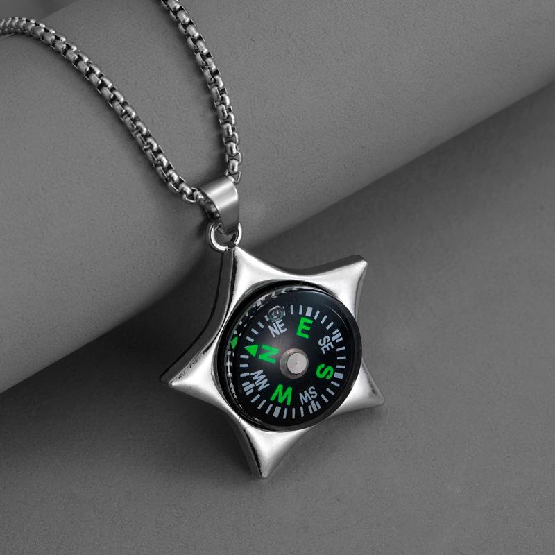 

Pendant Outdoor Compass Multifunctional Survival Boat Rudder Compass Jewelry Necklace 50CM