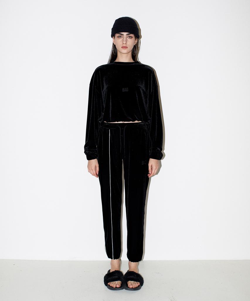 Chaenyuyog Bad Velvet Jogger Pants [Black]