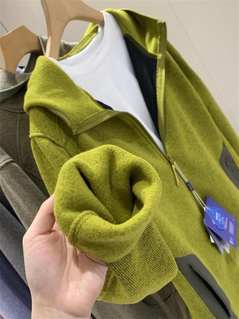 Bird-Inspired Fleece-Lined Jacket/Hoodie: Cozy Heat-Retaining Style for Couples This Autumn & Winter.