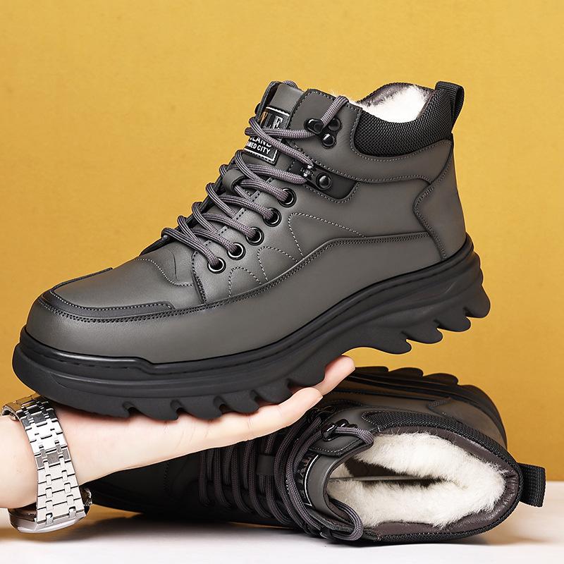 Men's 2025 Winter High-Top Cotton Leather Shoes - Warm, Non-Slip Casual Dad Shoes and Trendy Snow Boots.