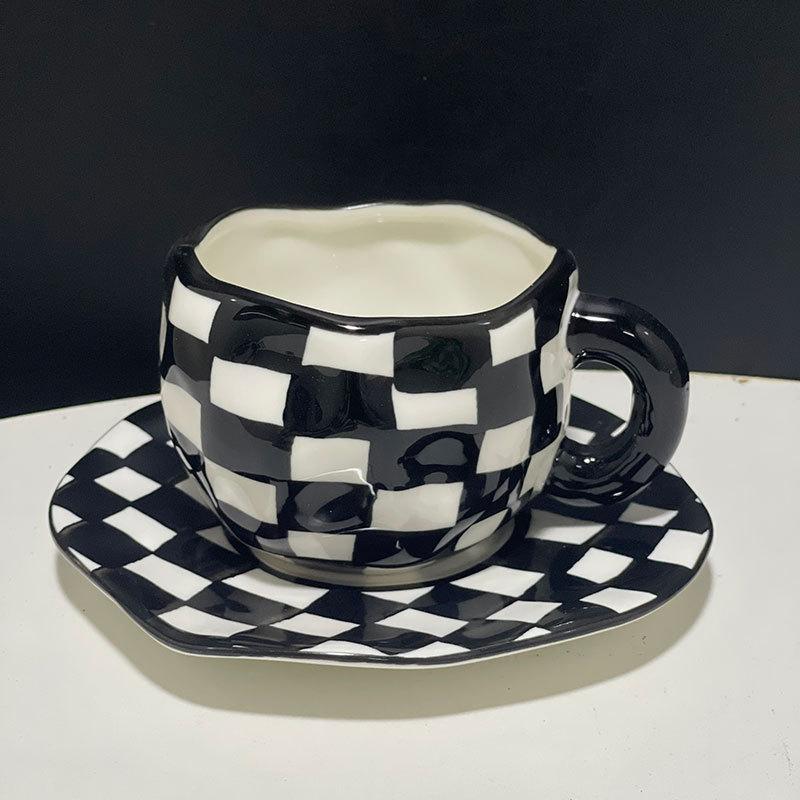 Vintage Hand-Painted Black And White Checkerboard Coffee Cup And Saucer Underglaze Ceramic Hand-Pinched Irregular Afternoon Tea Cup And Saucer Set