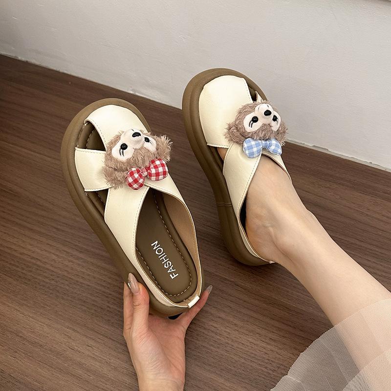 Niedliche und süße Cartoon-Coole Hausschuhe mit dicker Sohle für draußen Sommer neu auf Scheiße treten Strandtasche Kopf coole Hausschuhe