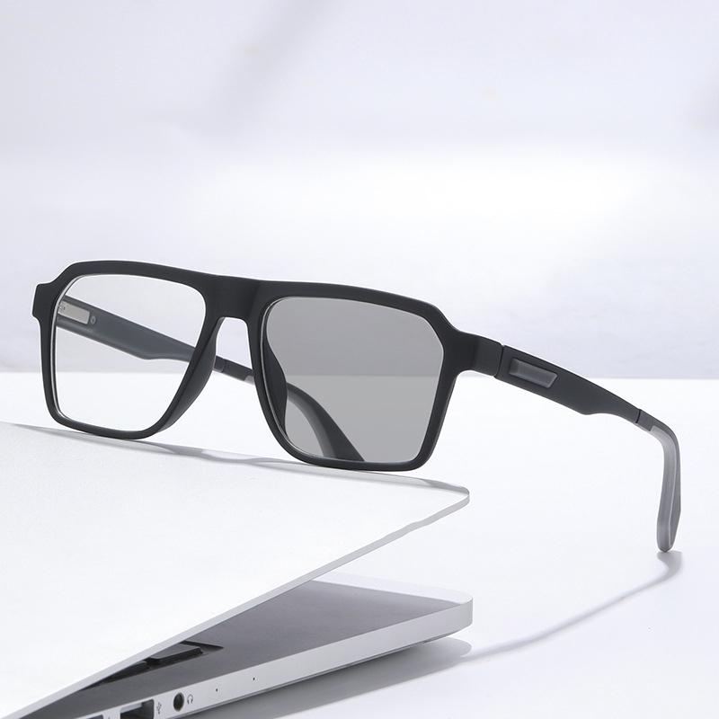 New Anti Slip Eyeglass Frame Light Sensitive Color Changing Spring Foot Flat Mirror Anti Blue Light Myopia Glasses 6078