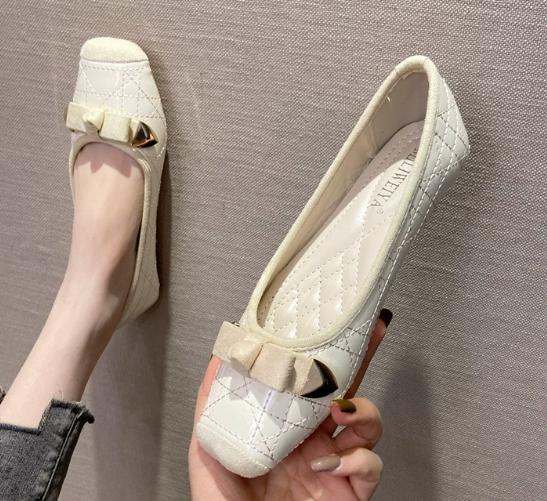 Fashion Doudou Square Toe Flat Shoes for Women 2024 New High Quality Genuine Leather Soft Sole Large Size