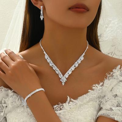 Bride Fashion Copper Claw Chain Small Wave Leaf Necklace Earrings Bracelet Zircon Set Wedding Banquet Party Festival Gift