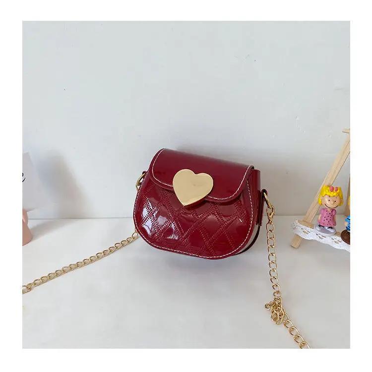 Lindas Bolsas Transversais Infantis de Couro Envernizado Fofa Mini Bolsa de Ombro para Meninas Pequenas para Crianças Moda Porta-Moedas Pequenas Bolsas de Mão