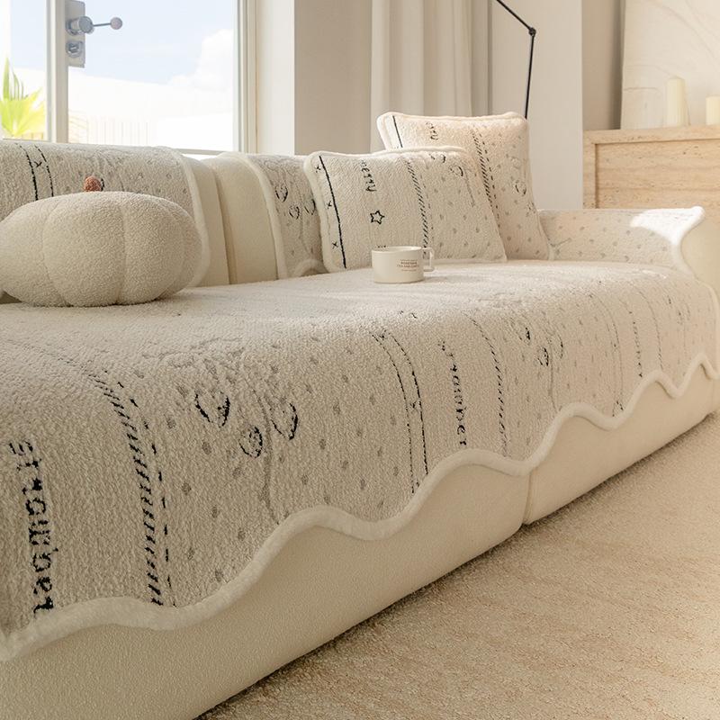 

Simple Thickened Irregular Half-Velvet Winter Sofa Cushion Striped Pattern Warmth Universal Seat Cushion Sofa Cover Decor Home 90x70cm чорний