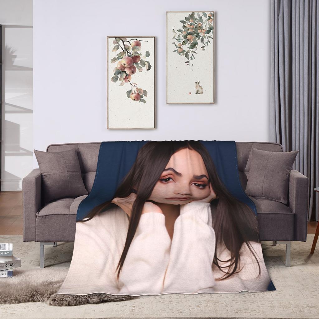 Actor Sofia Carson Blanket Quality Warm Soft Bedding Throws Autumn Children Bedroom Novelty Bedspread