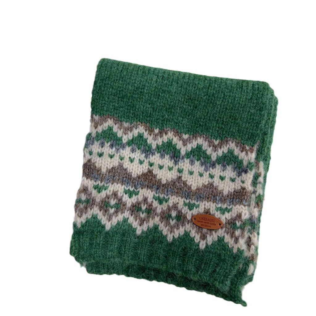 2024 Fair Isle Grüner Strickschal: Winter Koreanischer Stil, Weihnachtsatmosphäre, Dicker & Warmer Nackenwärmer für Männer & Frauen