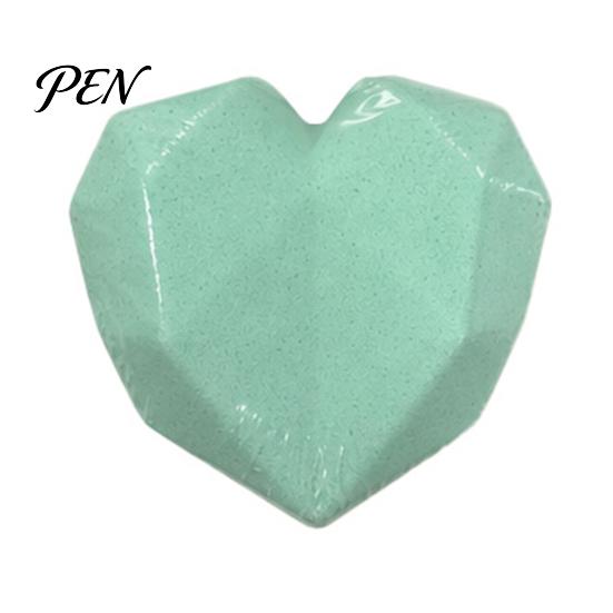 Spa Bath Bombs 80G Love Heart Bombs, Eucalyptus Green Tea Lavender Rose Moisturizing Scent, Essential Oils Fizzies Balls for Dry Skin Body Care