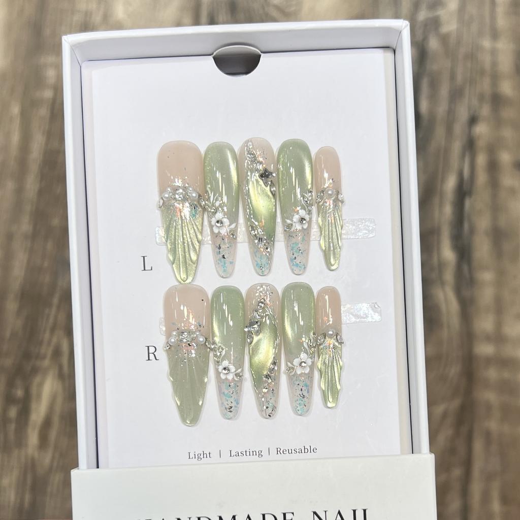 10Pcs Green Crystal Cat Eye Press on Nails Long Almond Fake Nails Shell Print False Nails Glitter Diamond Pearl French Nail Art