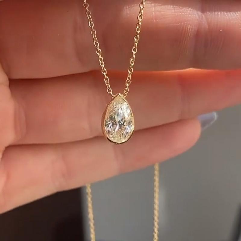 Women Minimalist Teardrop Pendant Necklace Elegant Bezel Set Sparkling Stone Necklace for Daily Wear and Gifting