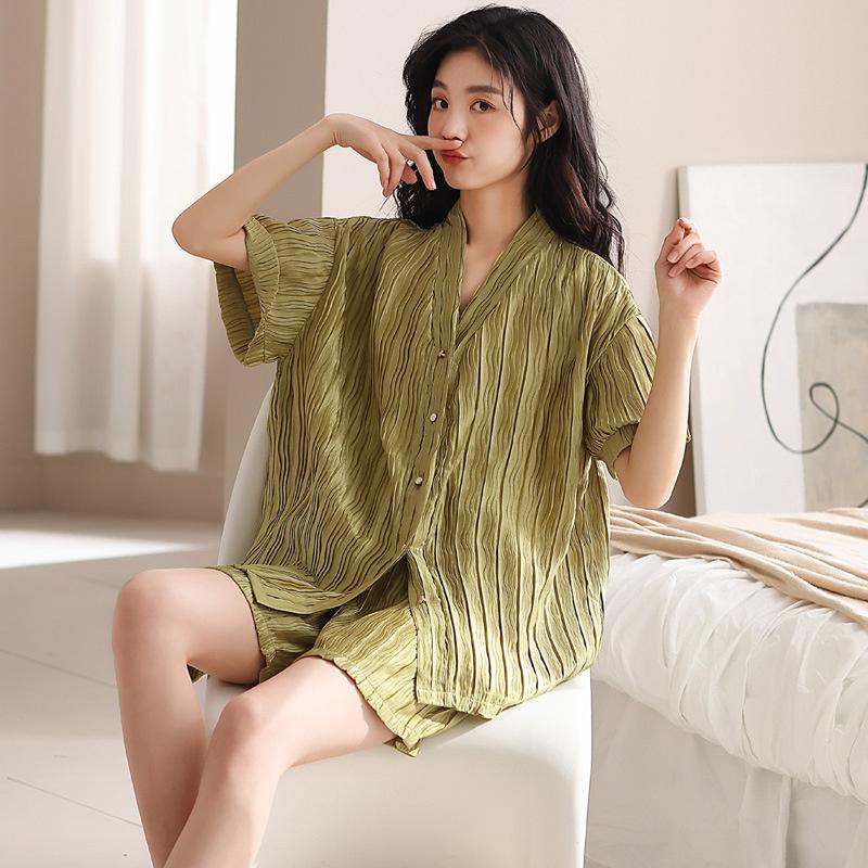 

Новая пижама Ice Silk для женщин, летняя тонкая, повседневная домашняя пижама для женщин, комплект из двух предметов, который можно носить на улице 2XL