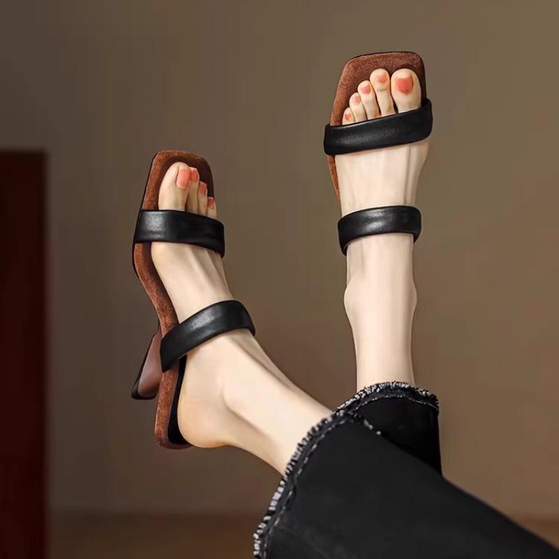 Fashion Belt Sandals for Women Wearing French Fashion Trend, Stunning Slippers, Soft Leather, Mid Heel, Summer 2025 New Style