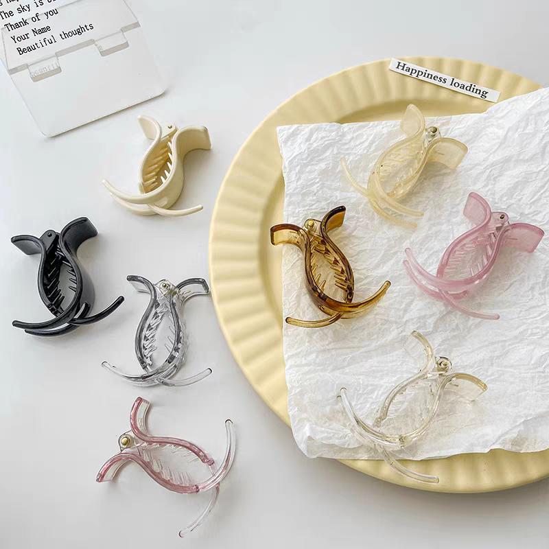 2pc Cute Solid Versatile Hair Claw Clips for Women Girls Hairpin Hairgrip for No Hurt To Hair Accessories Fixed Ponytail Tool
