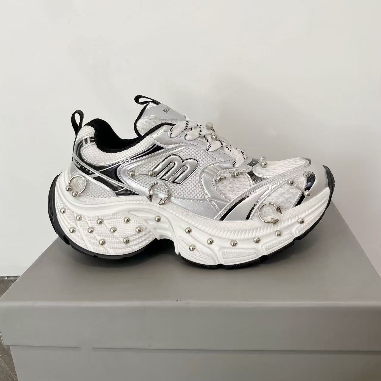 2026 spring 10XL dad shoes rivets