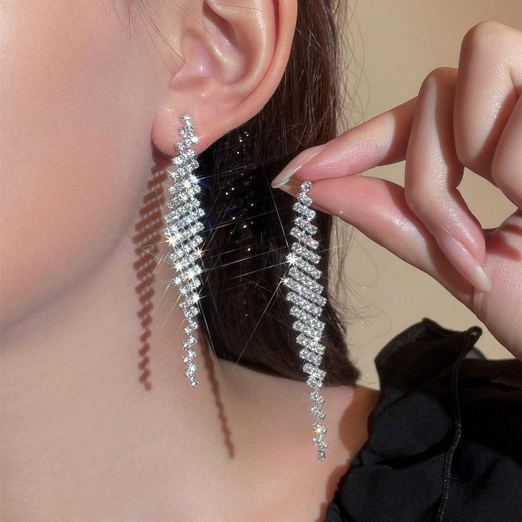 Elegant Rhinestone Tassel Earrings for Women