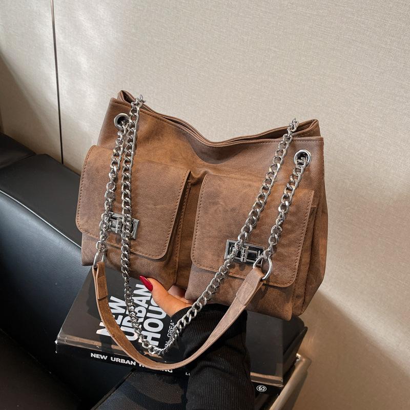Large Capacity Retro Chain Shoulder Bag Women's New Niche Simple Commuter Tote Bag