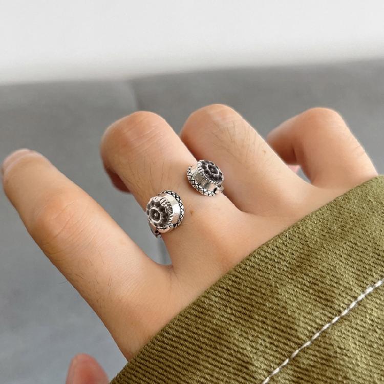 Vintage Knuckle Ring Geometric Irregular Headphone Shaped Finger Ring Punk Rings Gothic Adjustable Opening Ring