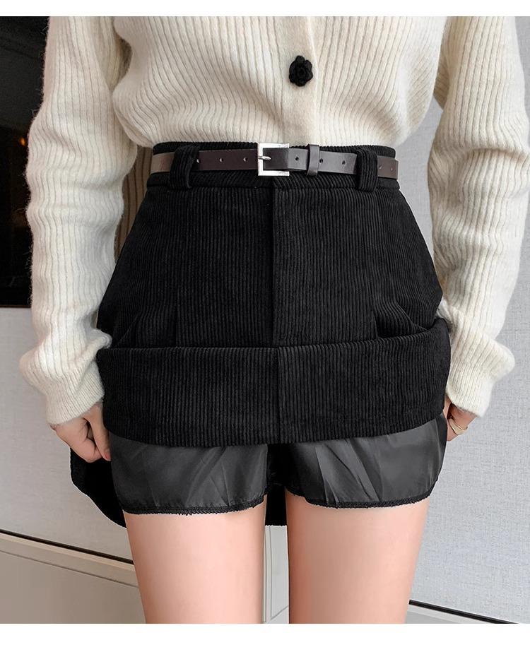 2024 Black High-Waisted Corduroy A-Line Pleated Mini Skirt - Retro Autumn Anti-Exposure Midi.