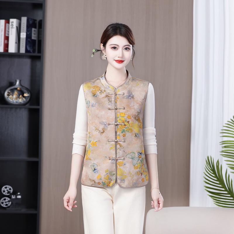 2026 New Traditional Chinese Style Spring Vest for Women - Loose Fit Cardigan for Mid-Aged & Elderly