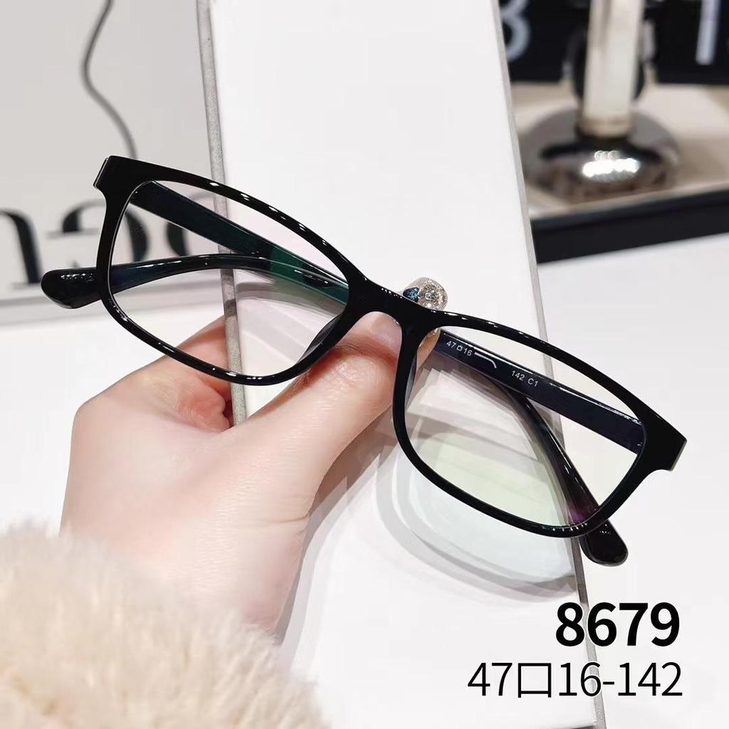 TR90 Ultra-Light Anti-Blue Light Myopia Glasses – TikTok Trendy, Comfortable, and Stylish.