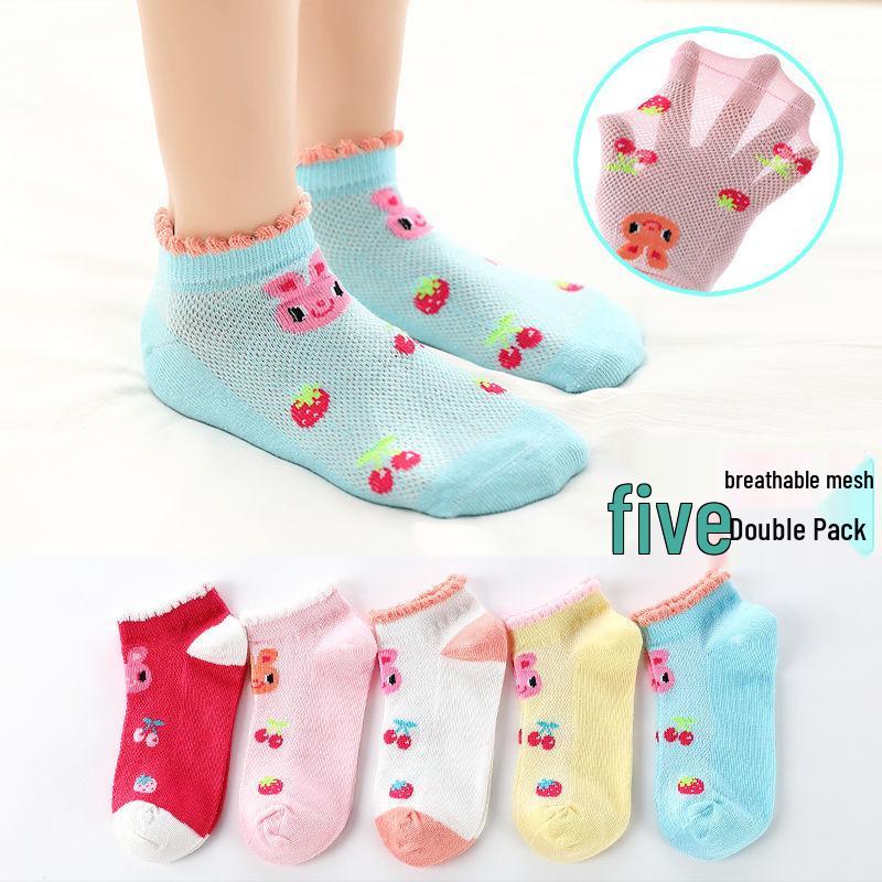 Breathable Cotton Mid-Calf Socks for Kids (1-15 Years), Anti-Odor, Cute Design for Boys and Girls, Ideal for Spring and Autumn.