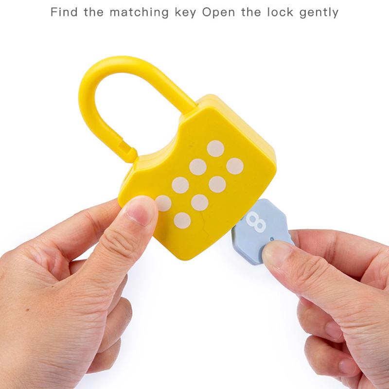 10Pcs Kids Alphabet Lock Key Toy Set Car Locks Montessori Educational Number Matching Homeschool Math Toys Baby Word Cognition