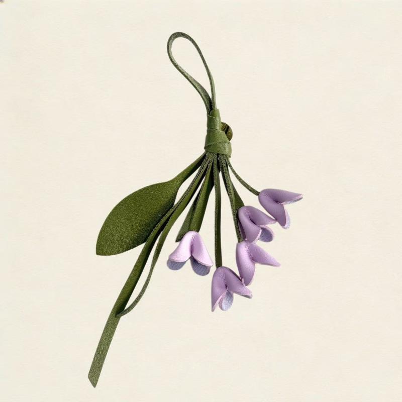 

Lovely Hanger Flower Pu Leather Pendant Car Keyring Cartoon Leather Keychain Handmade Creative Bag Pendant Car Accessory A3