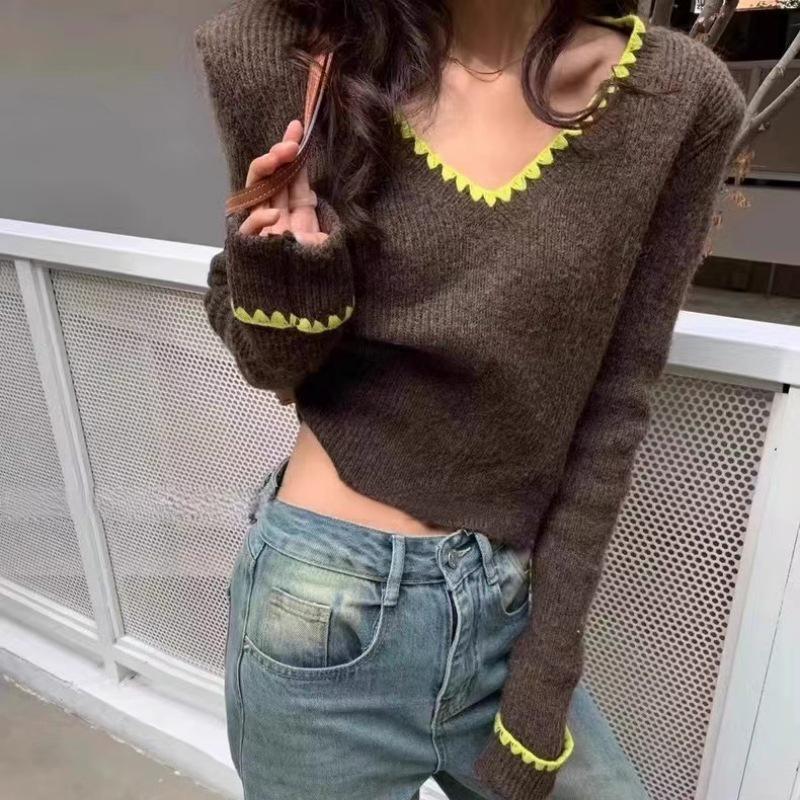 French Retro V-Neck Color Block Ribbed Knit Sweater for Women - Autumn Winter Trendy Slim Fit Pullover
