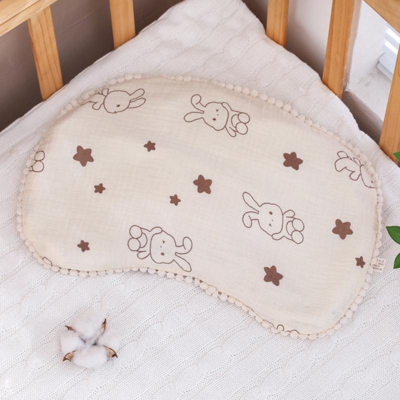 Comfortable and Cooling Infant Pillow Double Layer Gauzes Buckwheat Filling Pillow Breathable Moon-shaped Baby Pillow