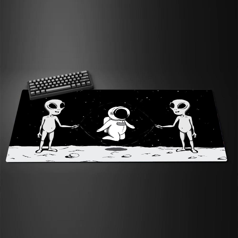 Space rocket large Mouse Pad Desk Mat Gaming mats NonSlip Stitched Edge Keyboard Extended pad Computer mouse pads office rug