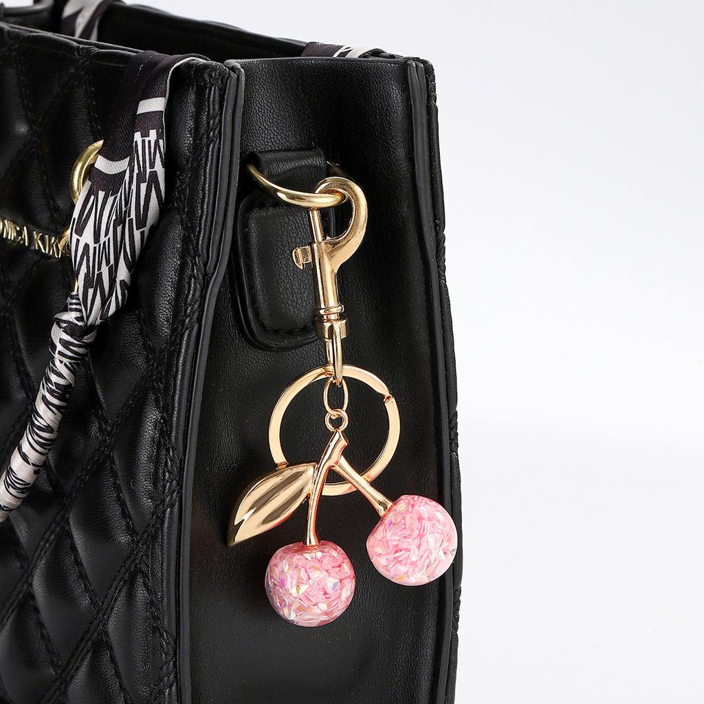 Fashionable Cherry Shaped Keychain Adorable Cherry Fashion Key Chain Stylish Keyrings Jewelry for Car Keys or Bags