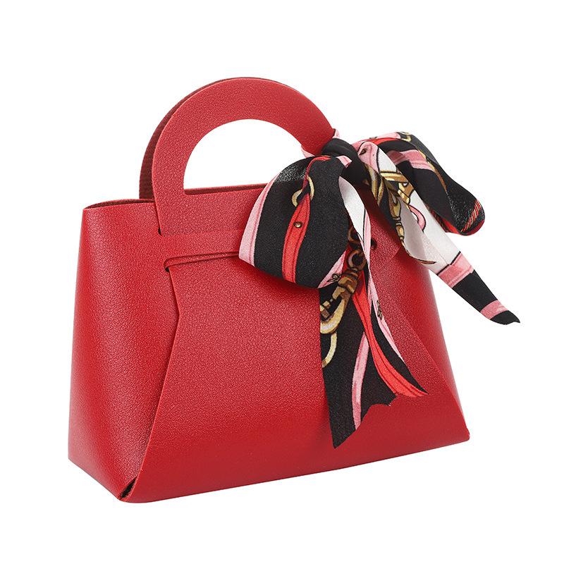 Europäische Handtasche aus PU-Leder im leichten Luxus-Stil & Süßigkeiten-Geschenkbox