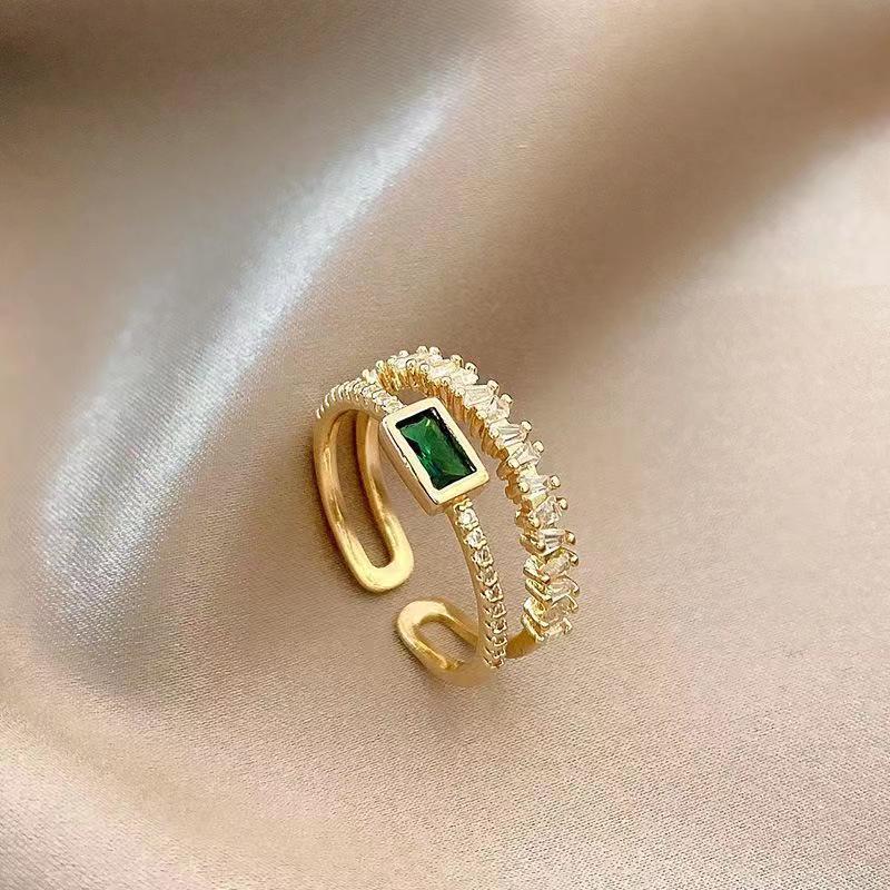 High-end retro green zircon ring European and American style temperament fashion ring