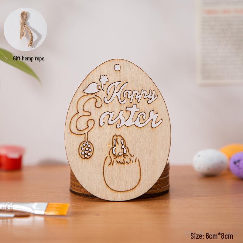 Handbemalte Ostereier-Anhänger aus Holz zur Kindergartendekoration.