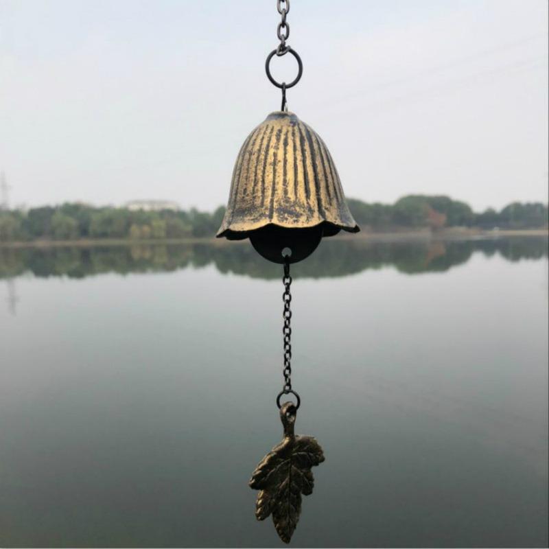 Creative Cast Iron Wind Chime Hanging Decoration Metal Retro Hanging Leaf Bell Balcony Outdoor Garden Hanging Decoration