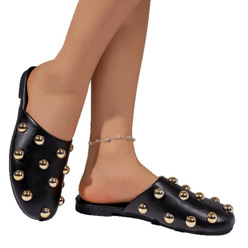 2026 Summer Metal Rivet Comfortable Soft Sole Closed-Toe Mules